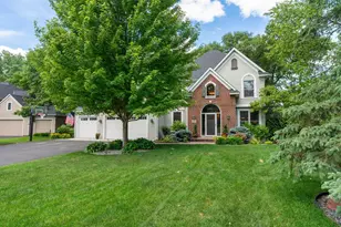 4309 Colleen Ct, Arden Hills, MN 55112 - Photo 10