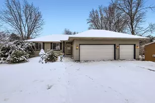 602 Marie Ave W, Mendota Heights, MN 55118 - Photo 1
