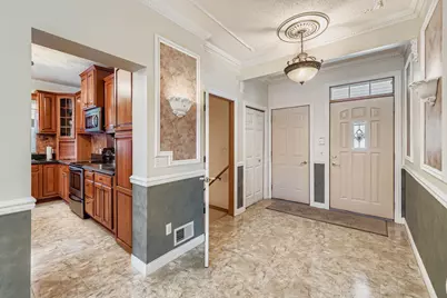 602 Marie Avenue W, Mendota Heights, MN 55118 - Photo 2