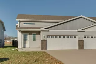 2540 31st Ave S, Moorhead, MN 56560 - Photo 1