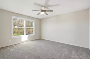 2990 Coventry Cir, River Falls, WI 54022 - Photo 16