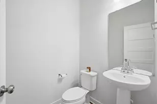 2990 Coventry Cir, River Falls, WI 54022 - Photo 26