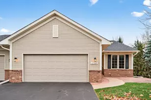 13760 Fenwick Cir, Eden Prairie, MN 55346 - Photo 2