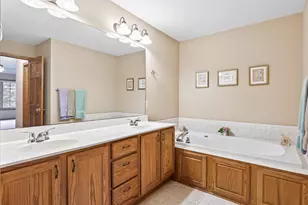 13760 Fenwick Cir, Eden Prairie, MN 55346 - Photo 16