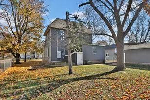 1233 7th St, Hudson, WI 54016 - Photo 4