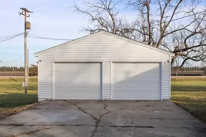 108 N Secor Street, Bricelyn, MN 56014 - Photo 12