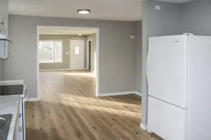 108 N Secor St, Bricelyn, MN 56014 - Photo 6