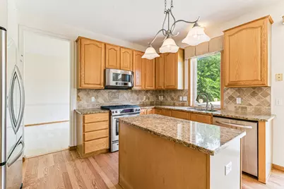 13150 Elderberry Court, Apple Valley, MN 55124 - Photo 4