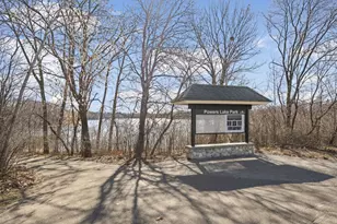 10075 City Walk Dr, Woodbury, MN 55129 - Photo 34