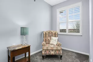 10075 City Walk Dr, Woodbury, MN 55129 - Photo 12