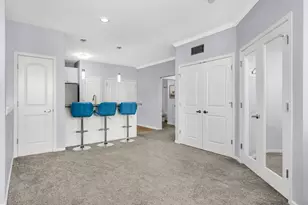 10075 City Walk Dr, Woodbury, MN 55129 - Photo 8