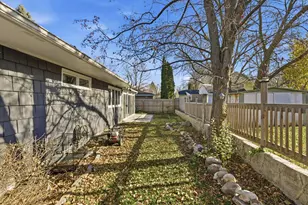 1105 Florence Ln, Willmar, MN 56201 - Photo 4