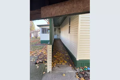 2130 White Pine Drive, Cambridge, MN 55008 - Photo 2