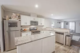 15 Arbor St, Saint Cloud, MN 56301 - Photo 4