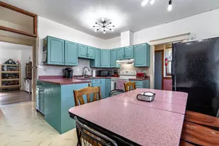 414 E Division St, Elbow Lake, MN 56531 - Photo 8