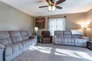 414 E Division St, Elbow Lake, MN 56531 - Photo 6