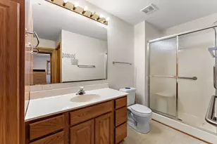 696 Monn Ave, Vadnais Heights, MN 55127 - Photo 14