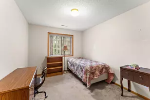 696 Monn Ave, Vadnais Heights, MN 55127 - Photo 12