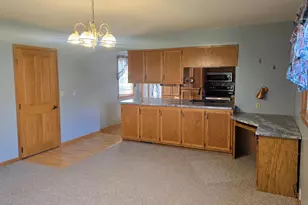 1430 N Park St, Fairmont, MN 56031 - Photo 8