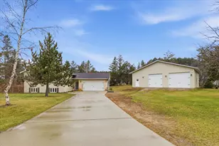 2157 Oak Ridge Rd SW, Bemidji, MN 56601 - Photo 2