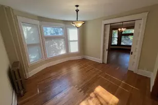 402 Eichenwald St, Saint Paul, MN 55106 - Photo 10