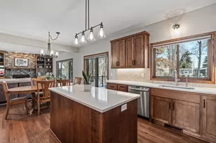 115 Woodridge Ln, Lino Lakes, MN 55014 - Photo 8