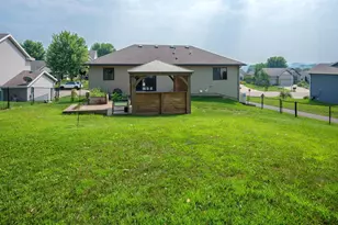 5311 Ridgeway Rd NW, Rochester, MN 55901 - Photo 32