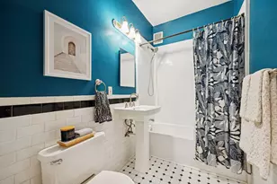 988 Dayton Ave, Saint Paul, MN 55104 - Photo 22