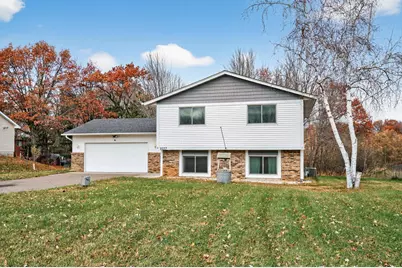 8037 242nd Avenue NE, Stacy, MN 55079 - Photo 2