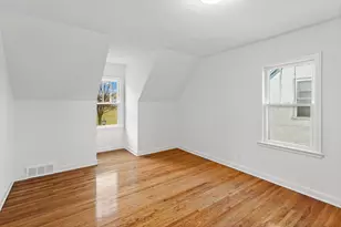 1118 Lane Pl, Saint Paul, MN 55106 - Photo 10