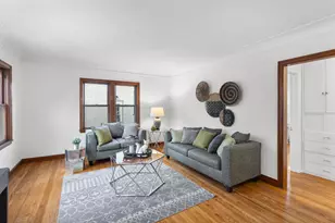 1118 Lane Pl, Saint Paul, MN 55106 - Photo 2