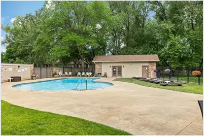 4624 Cedar Lake Road S #7, Saint Louis Park, MN 55416 - Photo 2