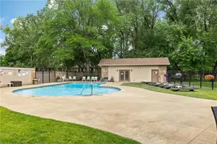 4624 Cedar Lk Rd S, Saint Louis Park, MN 55416 - Photo 2