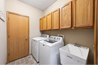 635 35th Street W, Hastings, MN 55033 - Photo 18