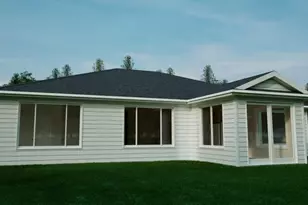 3630 Decorah Way S, Fargo, ND 58104 - Photo 2