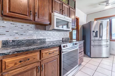 1015 11th Avenue S, Moorhead, MN 56560 - Photo 18