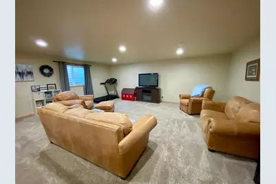 3037 Claire Drive E, West Fargo, ND 58078 - Photo 16