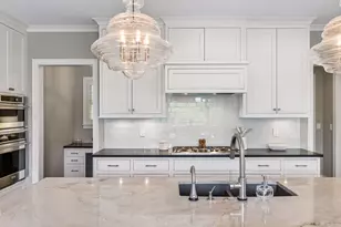 5116 Skyline Dr, Edina, MN 55436 - Photo 12