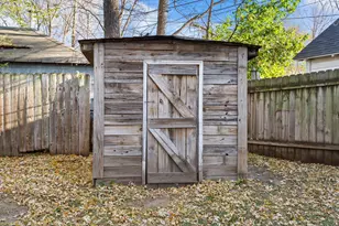 828 Iroquois Ave, Saint Paul, MN 55119 - Photo 20