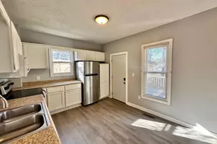 125 10th Ave SE, Rochester, MN 55904 - Photo 4