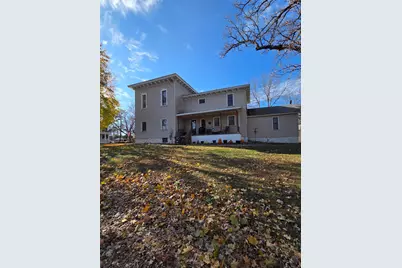 621 Elm Avenue E, Waseca, MN 56093 - Photo 2