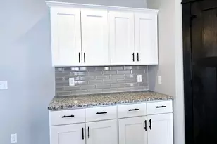 1022 Cullen St, Saint Peter, MN 56082 - Photo 4