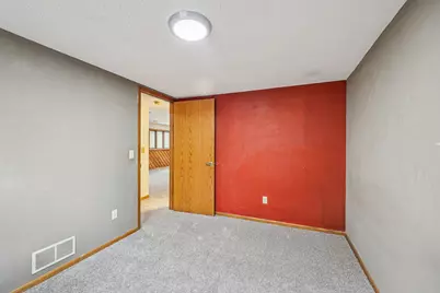 330 E 152nd Street, Burnsville, MN 55306 - Photo 26