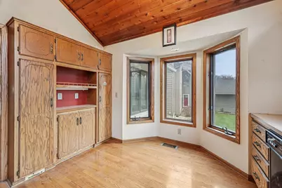 330 E 152nd Street, Burnsville, MN 55306 - Photo 6