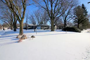 800 Sumac Ln, Glencoe, MN 55336 - Photo 2