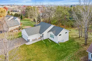 1376 Pheasant Run, New Richmond, WI 54017 - Photo 32