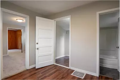 608 7th Ave S, Hopkins, MN 55343 - Photo 4