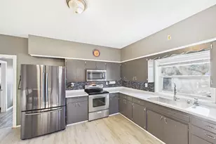 544 Washburn Ave, Belgrade, MN 56312 - Photo 8