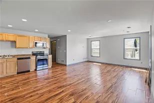 1136 Ross Ave, Saint Paul, MN 55106 - Photo 8