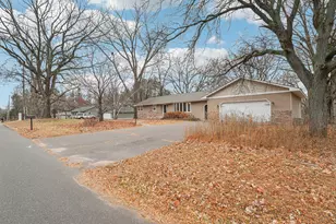 5450 270th St, Wyoming, MN 55092 - Photo 2